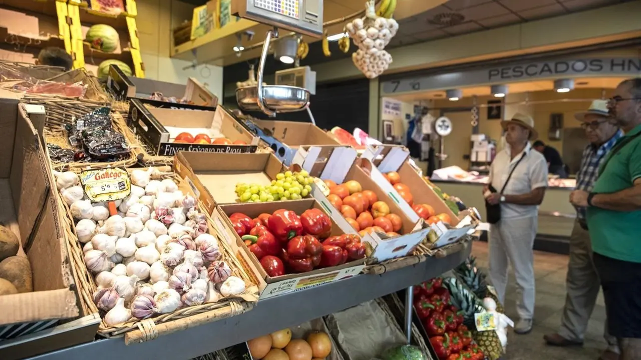 La inflación en agosto en Castilla-La Mancha sube al 12,6%, la más alta del país, IPC, precios, índice de precios al consumo, frutería, compra, comercio minorista, frutas, mercado,&nbsp;