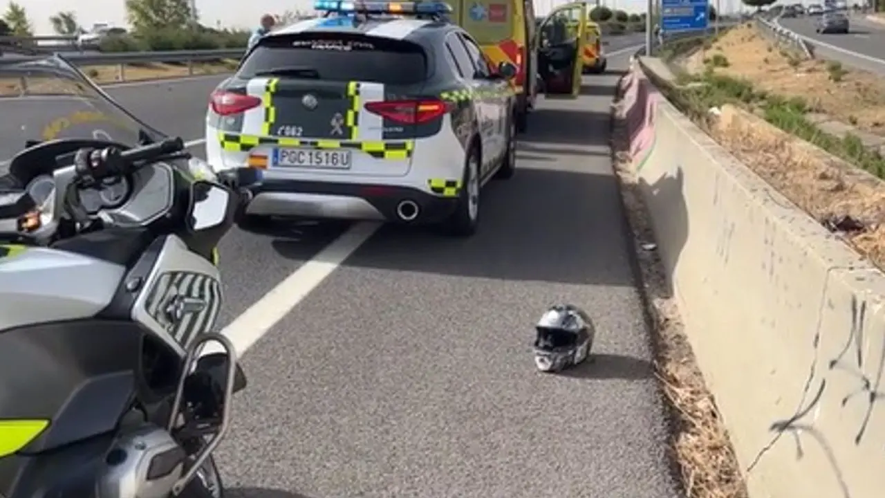 Muere un joven tras sufrir una caída con la moto que conducía a gran velocidad