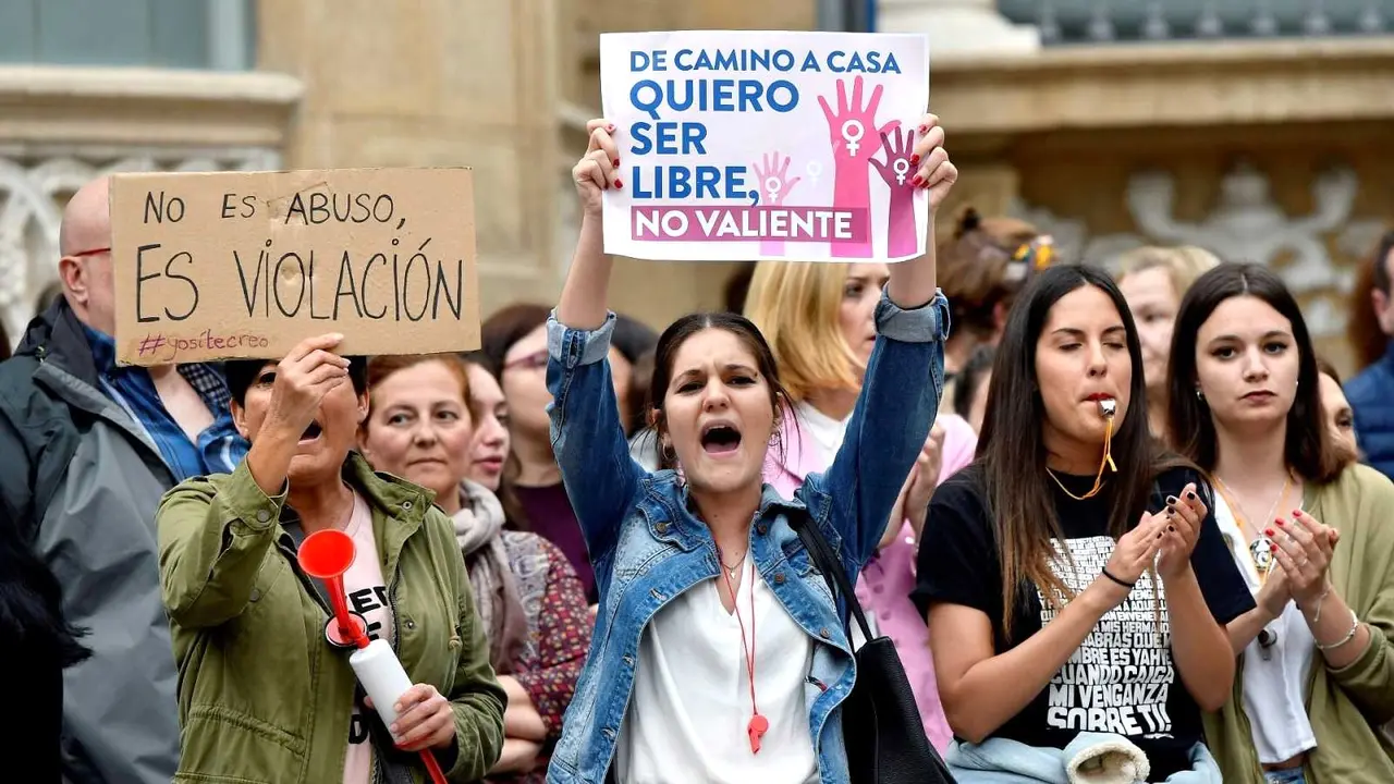 ley del solo sí es sí, violación, abuso sexual, manada, manifestación, 28N, 8M, mujeres, igualdad, machismo, feminismo, feministas, agresión sexual, justicia