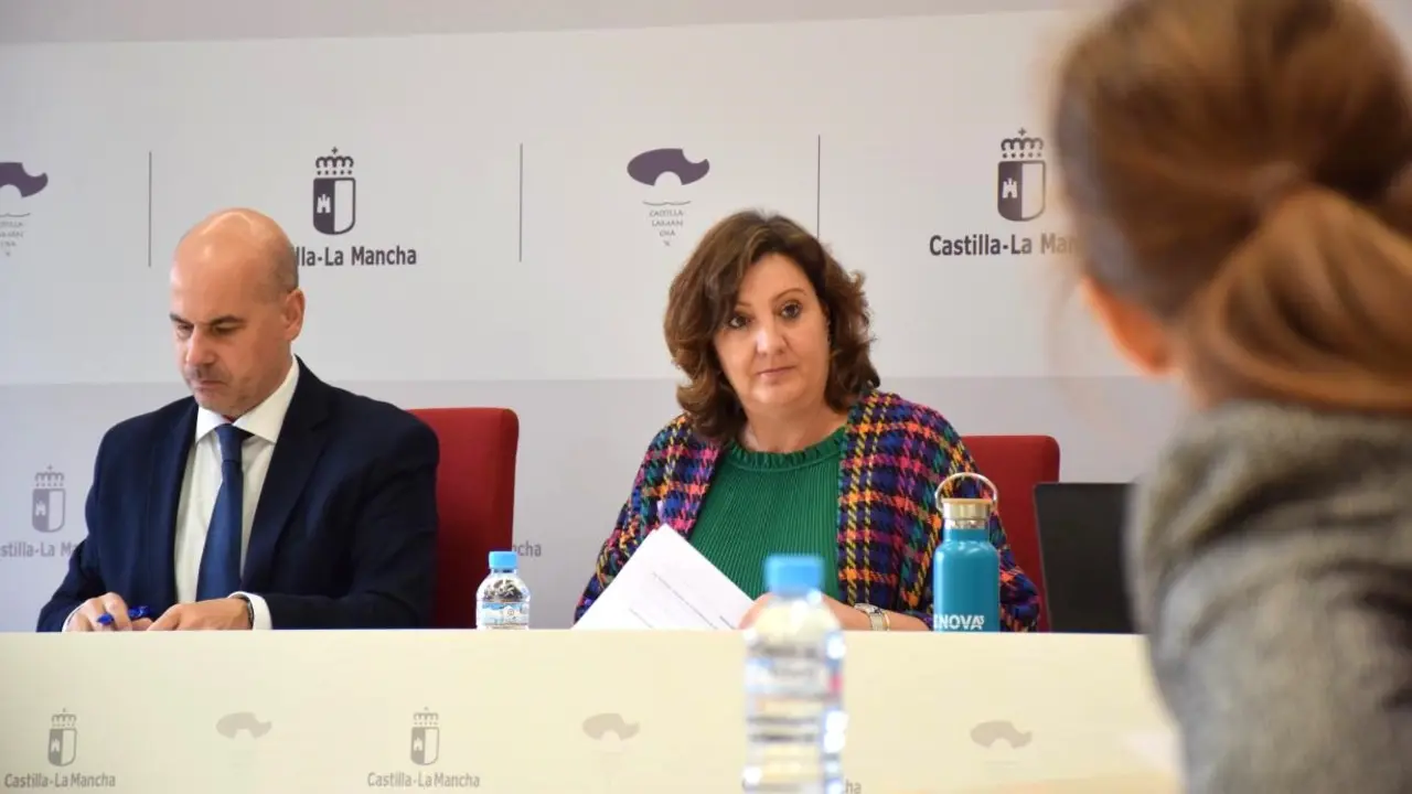 La consejera de Economía, Empresas y Empleo de Castilla-La Mancha, Patricia Franco, ha presidido la reunión del Instituto de Promoción Exterior (IPEX)