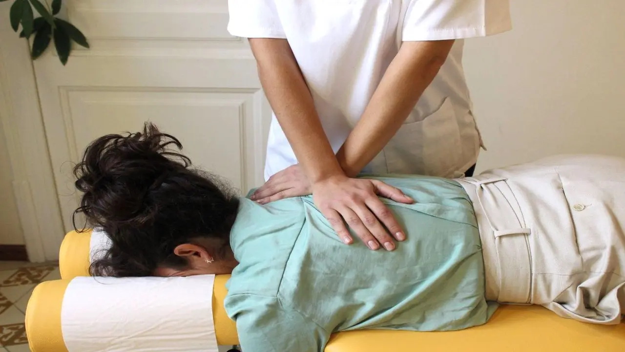 ¿Qué problemas soluciona un quiropráctico? masaje, fisioterapia,&nbsp;