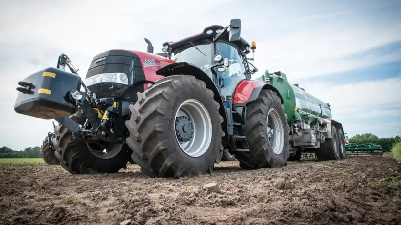 Un hombre mata a su suegra al arrollarla con su tractor en la finca de la familia