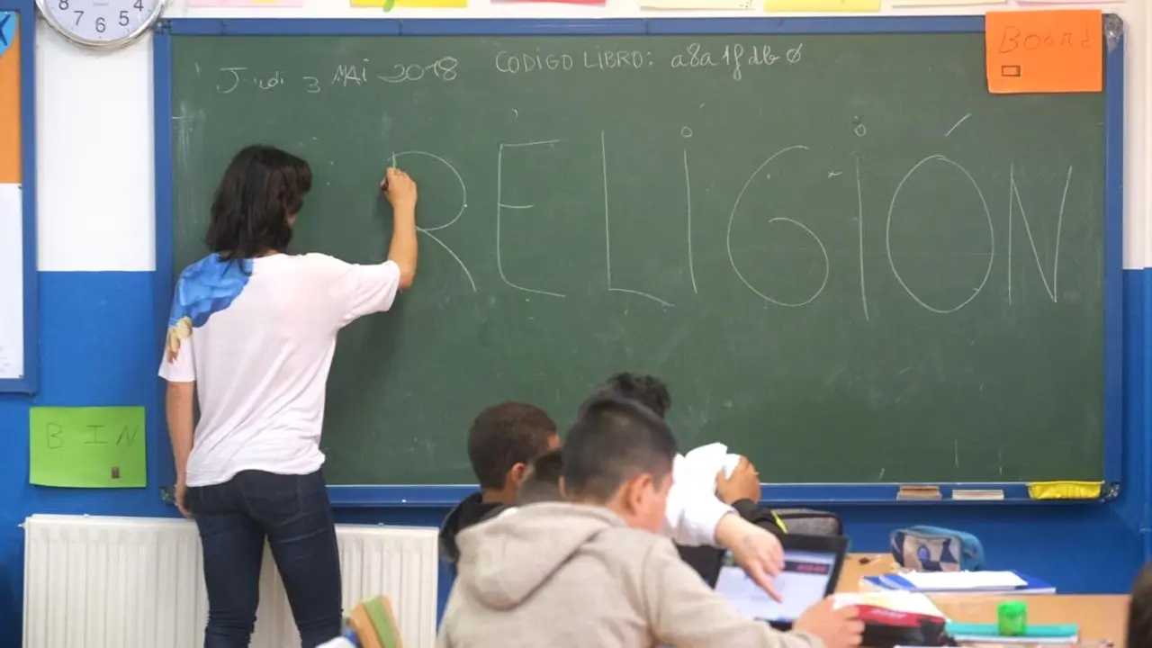 El alumnado de religión católica baja en todas las comunidades autónomas