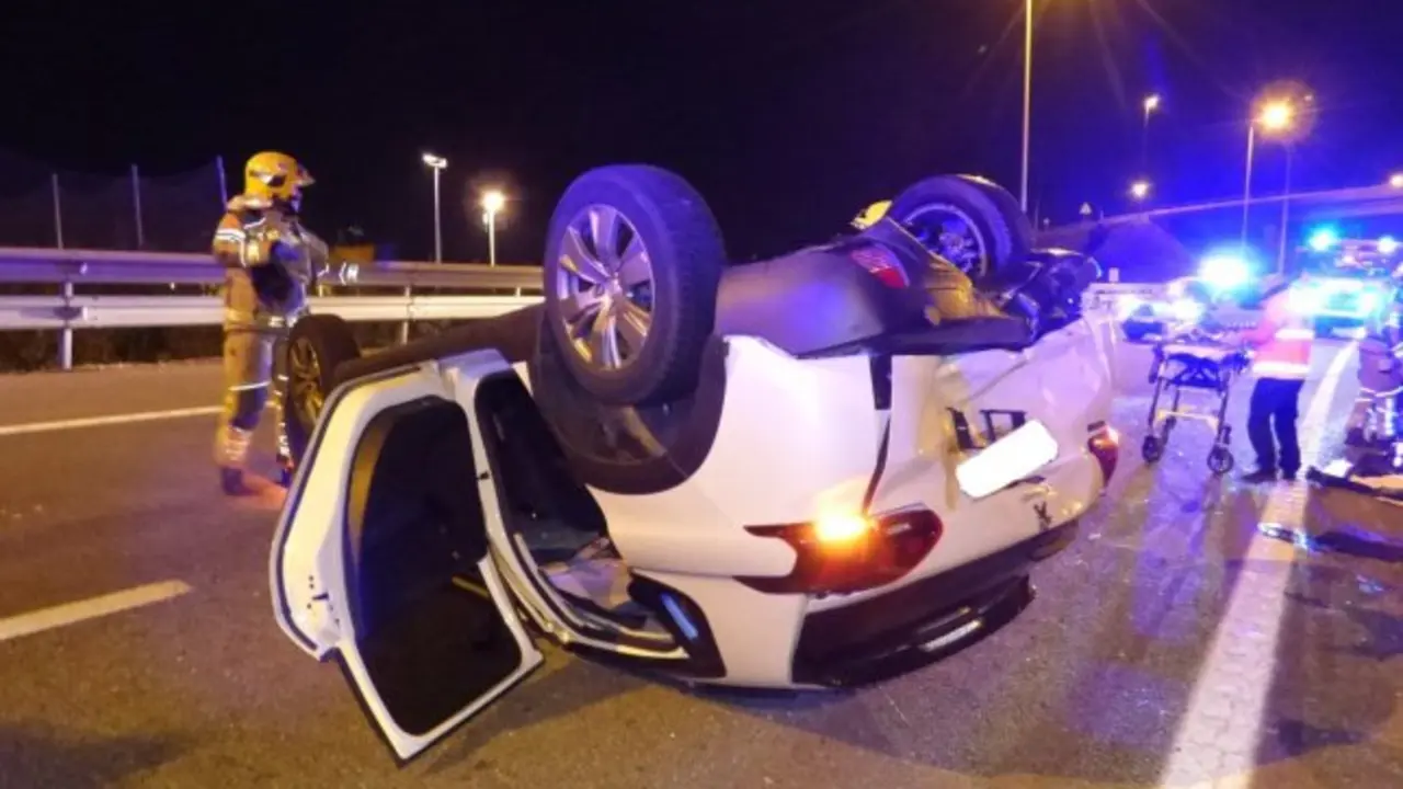 Deja un herido crítico en un accidente y escapa: pillado por un trozo de matrícula