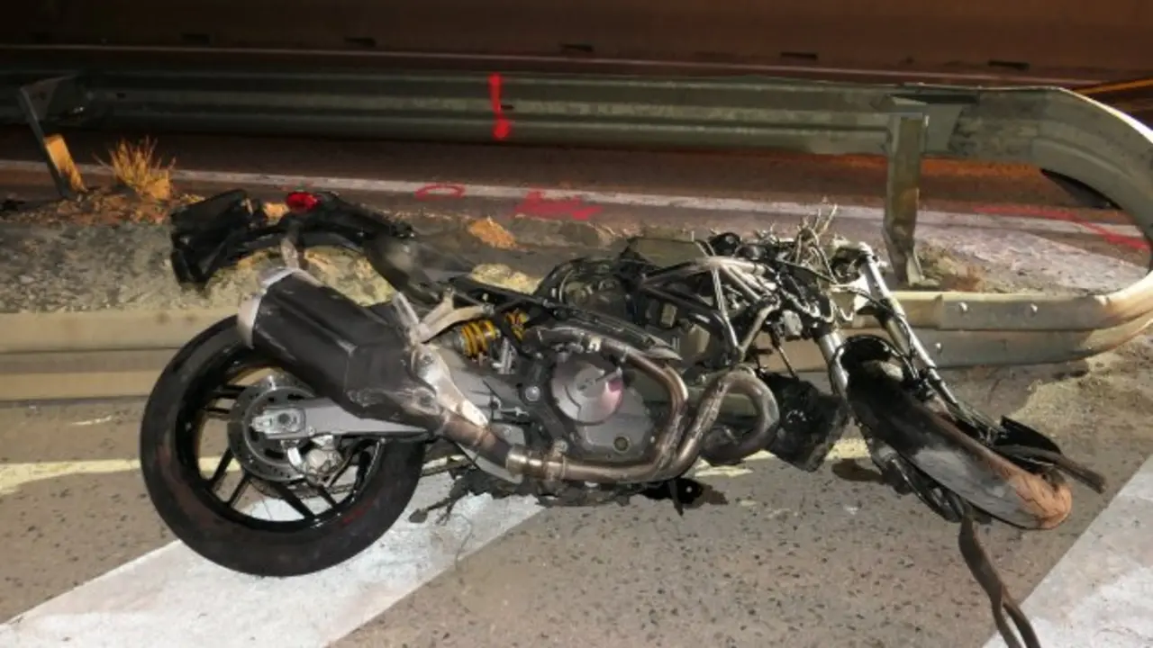 Detenido un conductor drogado tras arrollar y matar a un motorista en una carretera