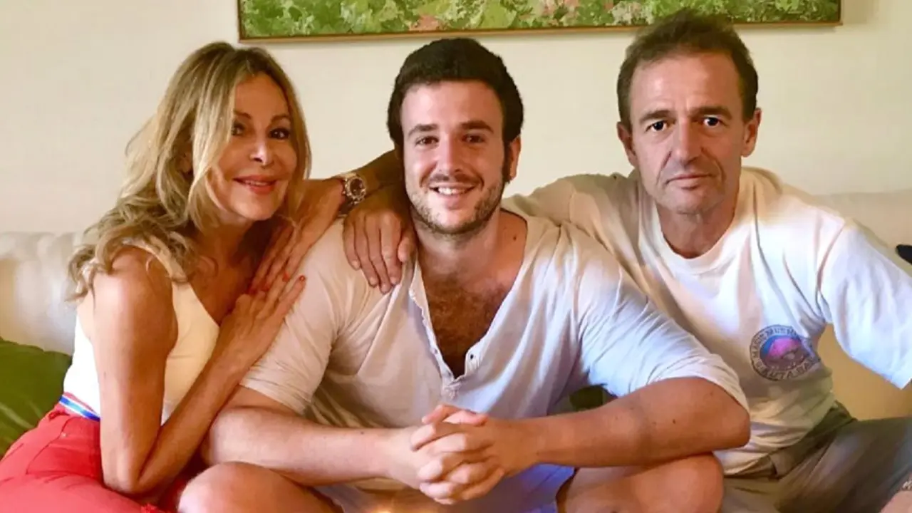 En la imagen de archivo Ana Obregón, Álex Lequio y Alessandro Lequio en una imagen de archivo
