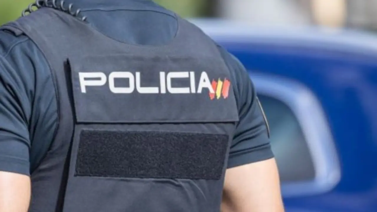 Prostituían a una niña de 14 años a cambio de darle drogas: un matrimonio detenido, agente, policía nacional, patrulla, cadáver, reyerta, asesinato, detenido,&nbsp;