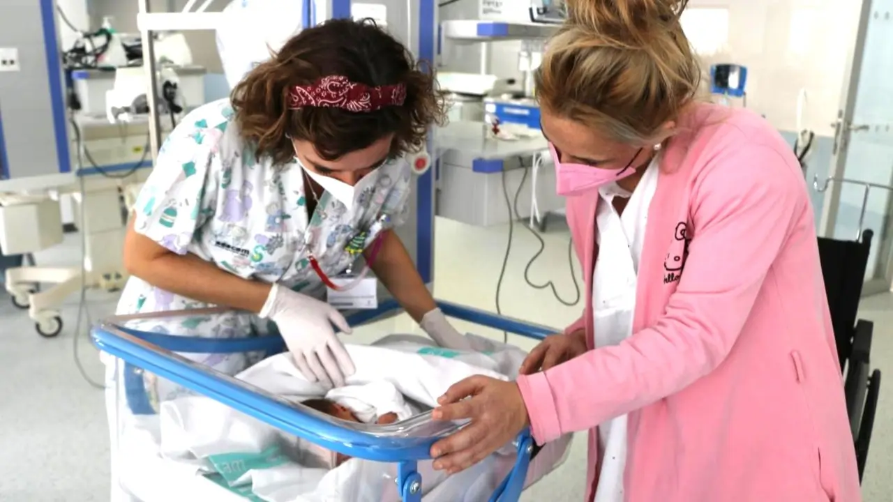 Castilla-La Mancha registra este año un descenso del 14,28% en los nacimientos, bebé, nacimiento, maternidad, matrona, madre, alumbramiento, bebes, hijos,&nbsp;