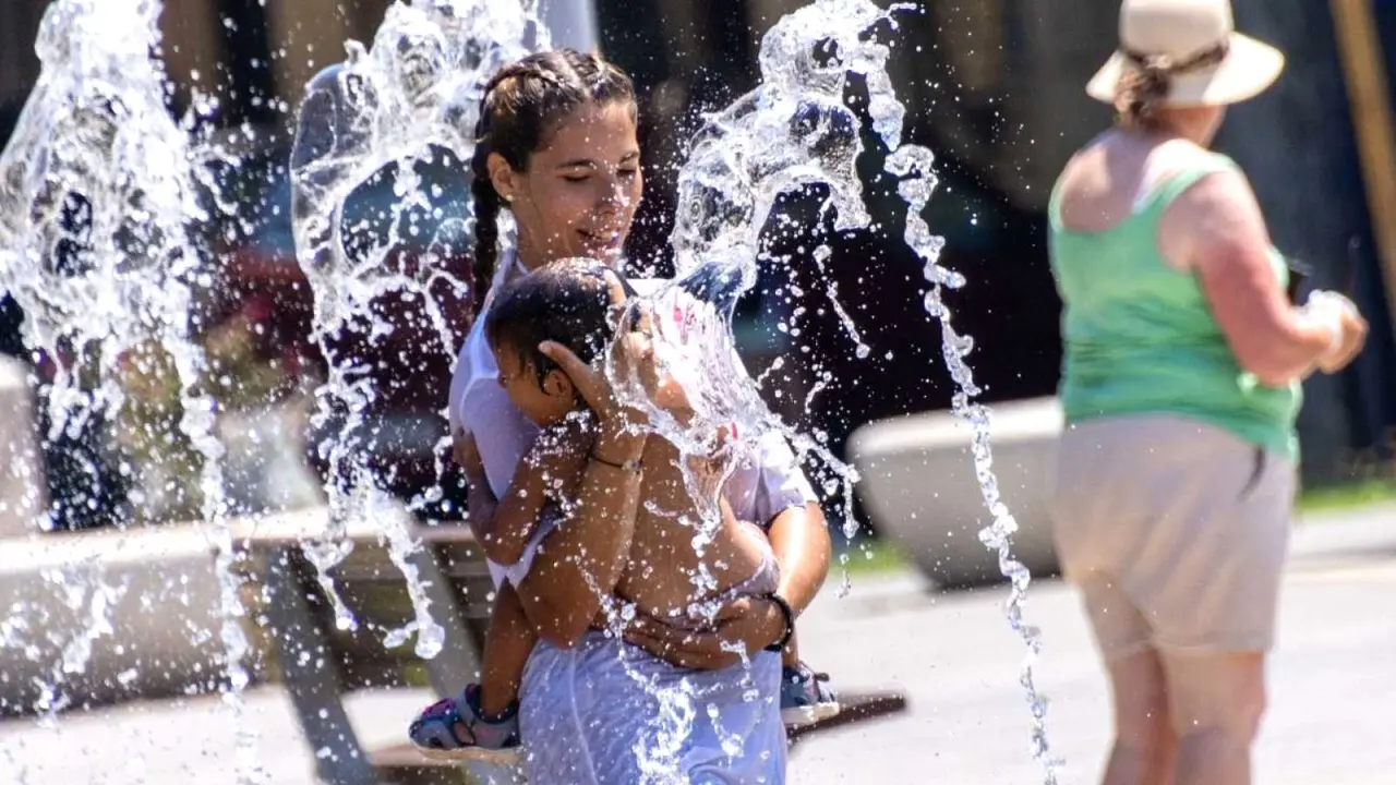 calor, verano, tiempo, temperaturas, temporal, ola de calor, termómetro, primavera,&nbsp;