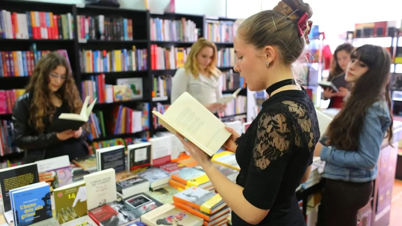 libros, lectura, Bono Cultural Joven, librería, jóvenes