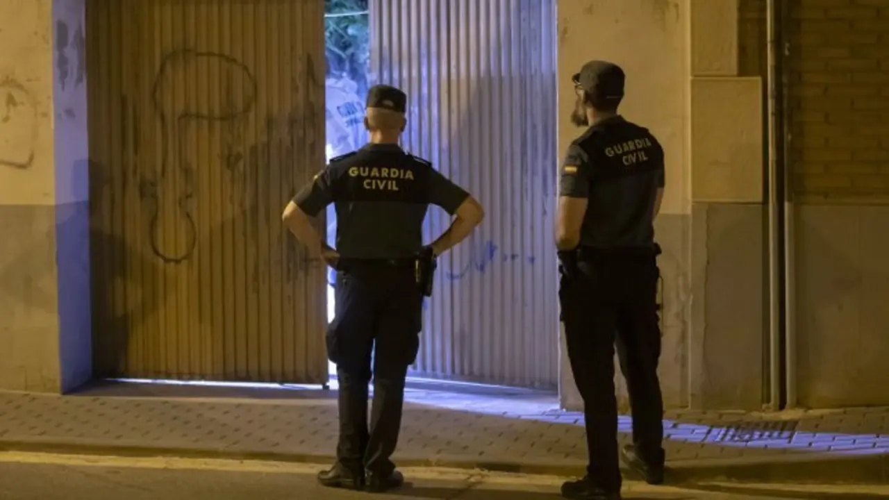 Encuentran a un hombre muerto a cuchilladas: su novio, detenido por asesinarlo, cadáver, asesinato, crimen, violencia de género, Guardia Civil, agentes,&nbsp;