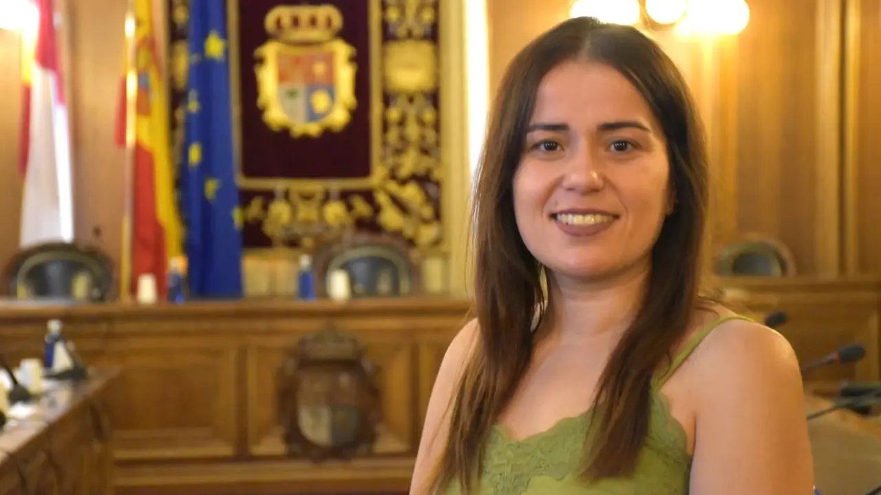 La diputada de Turismo, Ferias y Patrimonio, Mayte Megía, ha informado sobre las ayudas para puntos de información turística
