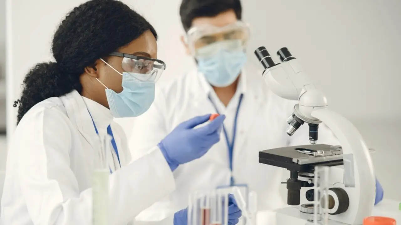 MEDAC: Tu Puerta a una Carrera en Diagnóstico Médico como Técnico en Anatomía Patológica