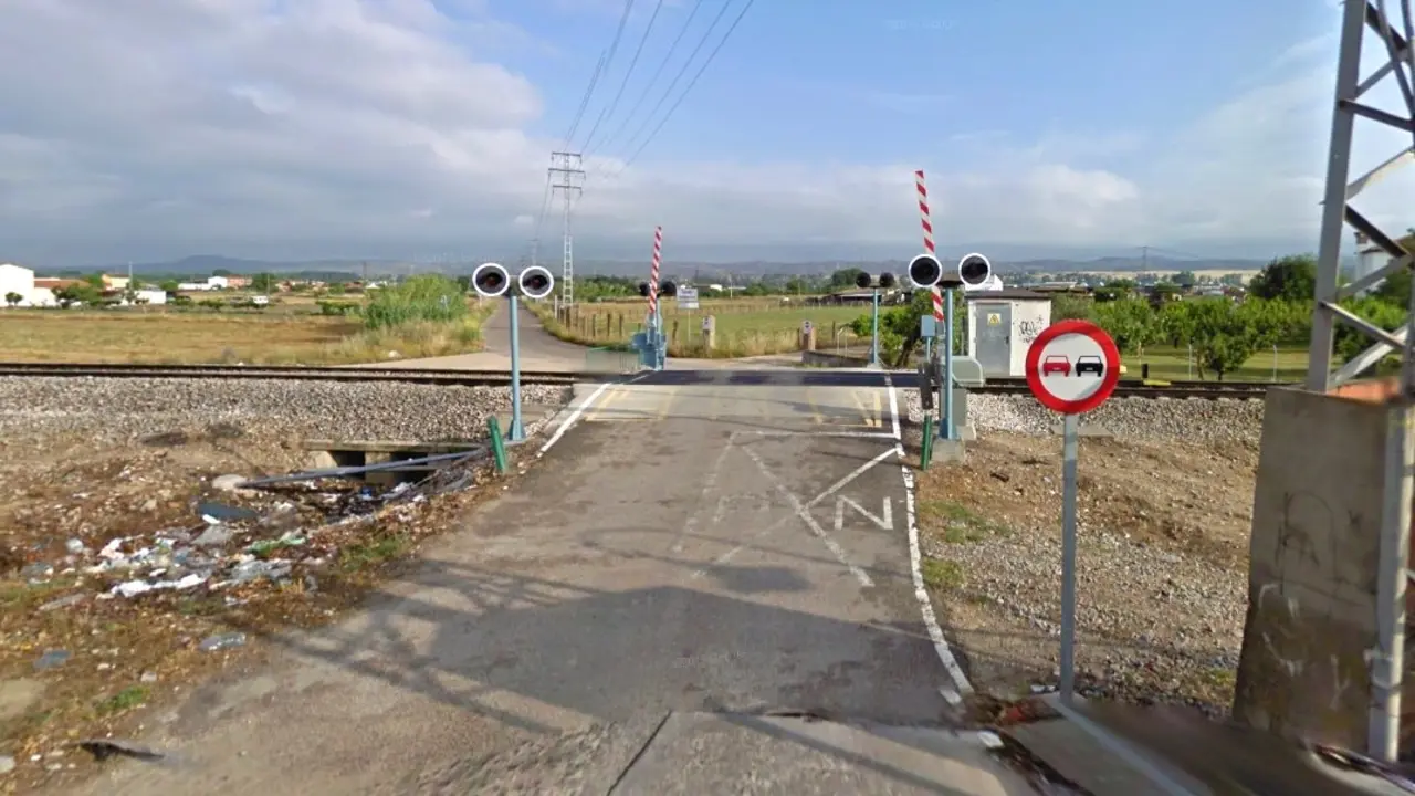 Muere un hombre tras ser arrollado por un tren en un paso a nivel en Talavera de la Reina (Toledo)