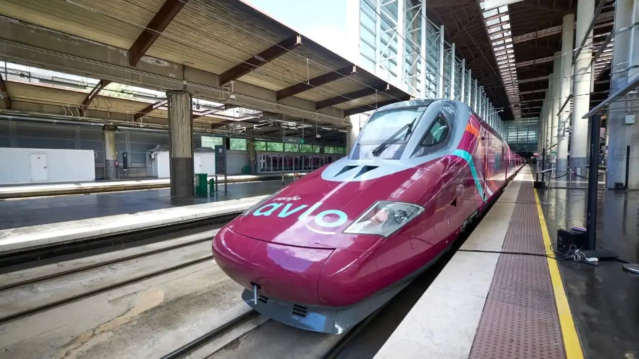 Renfe incrementa los servicios de Alta Velocidad con parada en la ciudad de Cuenca, AVE, AVLO, trenes, estación, ferrocarril, tren,