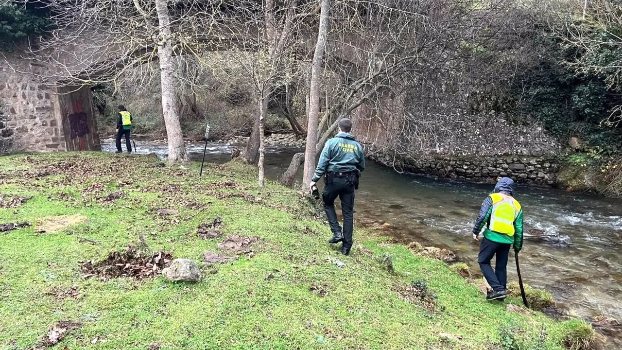 Encuentran tirado en un paraje el cadáver de una mujer que había desaparecido, búsqueda, cadáver, rescate, geas, río, arroyo, Guardia Civil