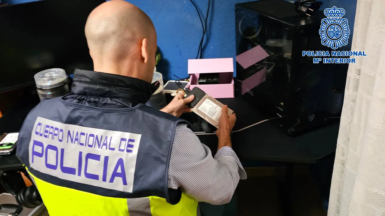 Detenido en Bargas (Toledo) un varón en posesión de miles de archivos de pornografía infantil