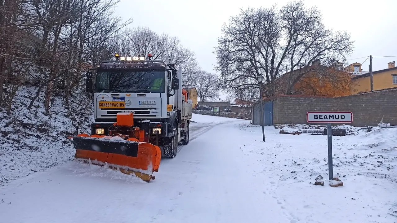 Seis rutas escolares de Cuenca y cuatro de Guadalajara, canceladas por la nieve, nevada, temporal, quitanieves,