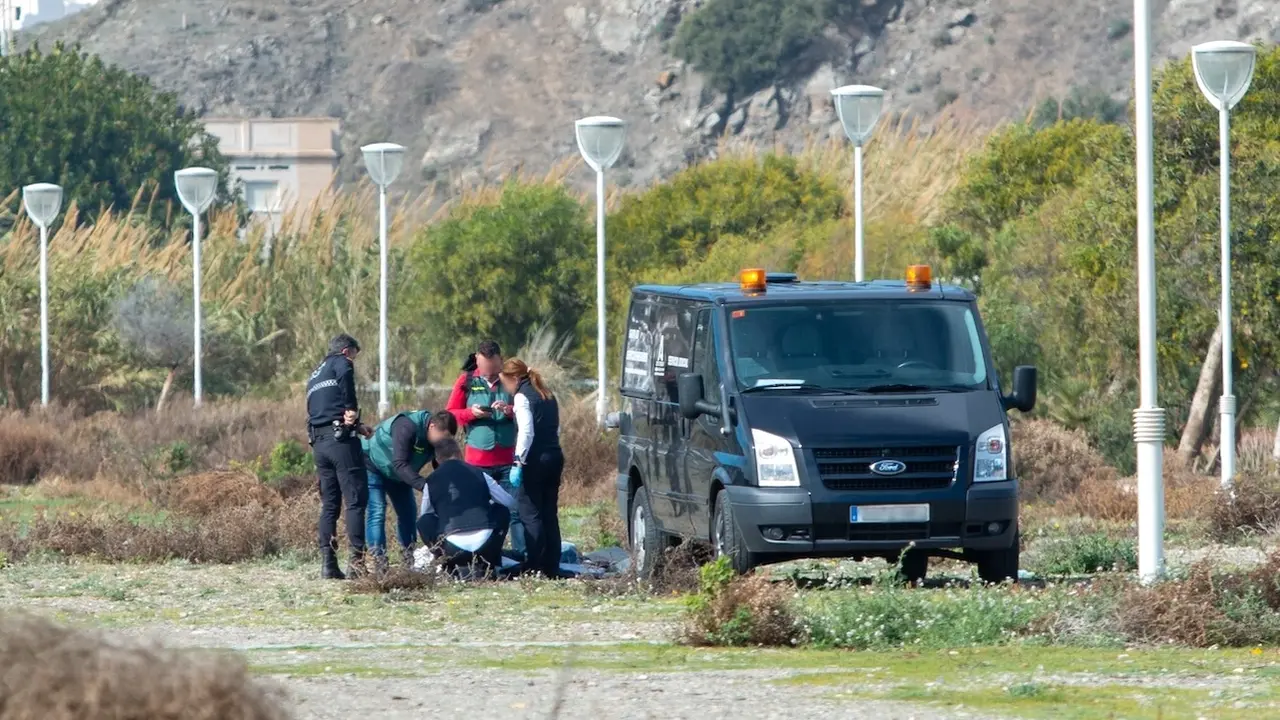 cadáver, paraje, Guardia Civil, forenses, asesinato, crimen,