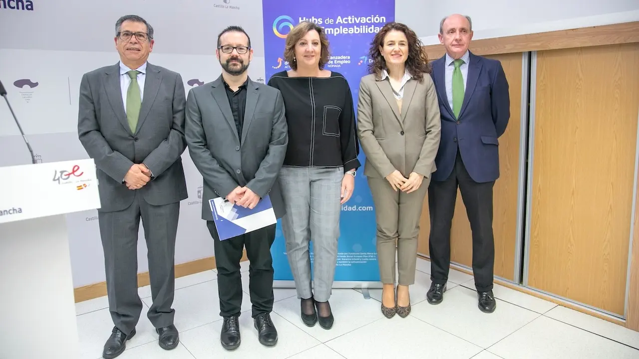 La consejera de Economía, Empresas y Empleo, Patricia Franco, ha participado en la presentación de los nuevos Hubs de Empleabilidad en la región, en colaboración con la Fundación Santa María la Real y Fundación Telefónica