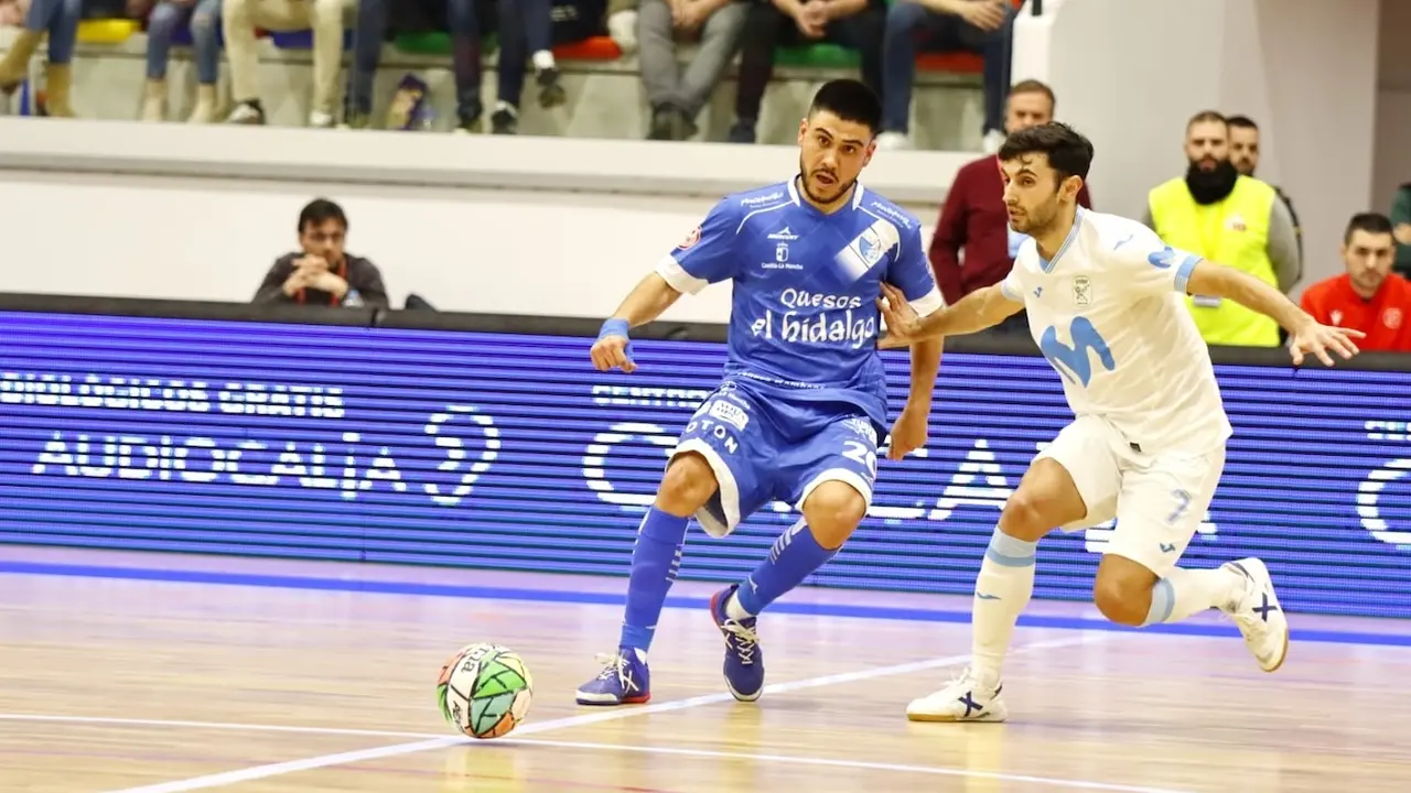 El Movistar doblega al Quesos El Hidalgo Manzanares en la segunda mitad (2-6)
