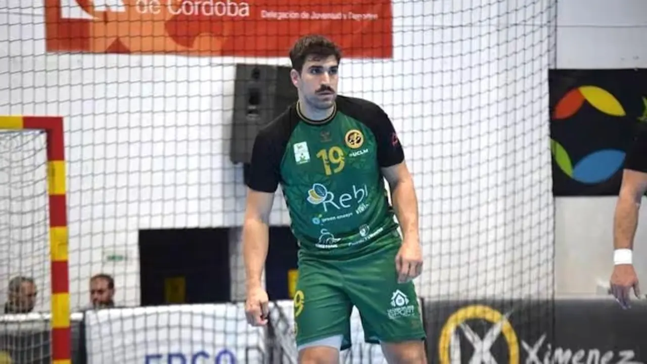 El Rebi Cuenca anuncia que Juanjo Fernández no continuará la próxima temporada