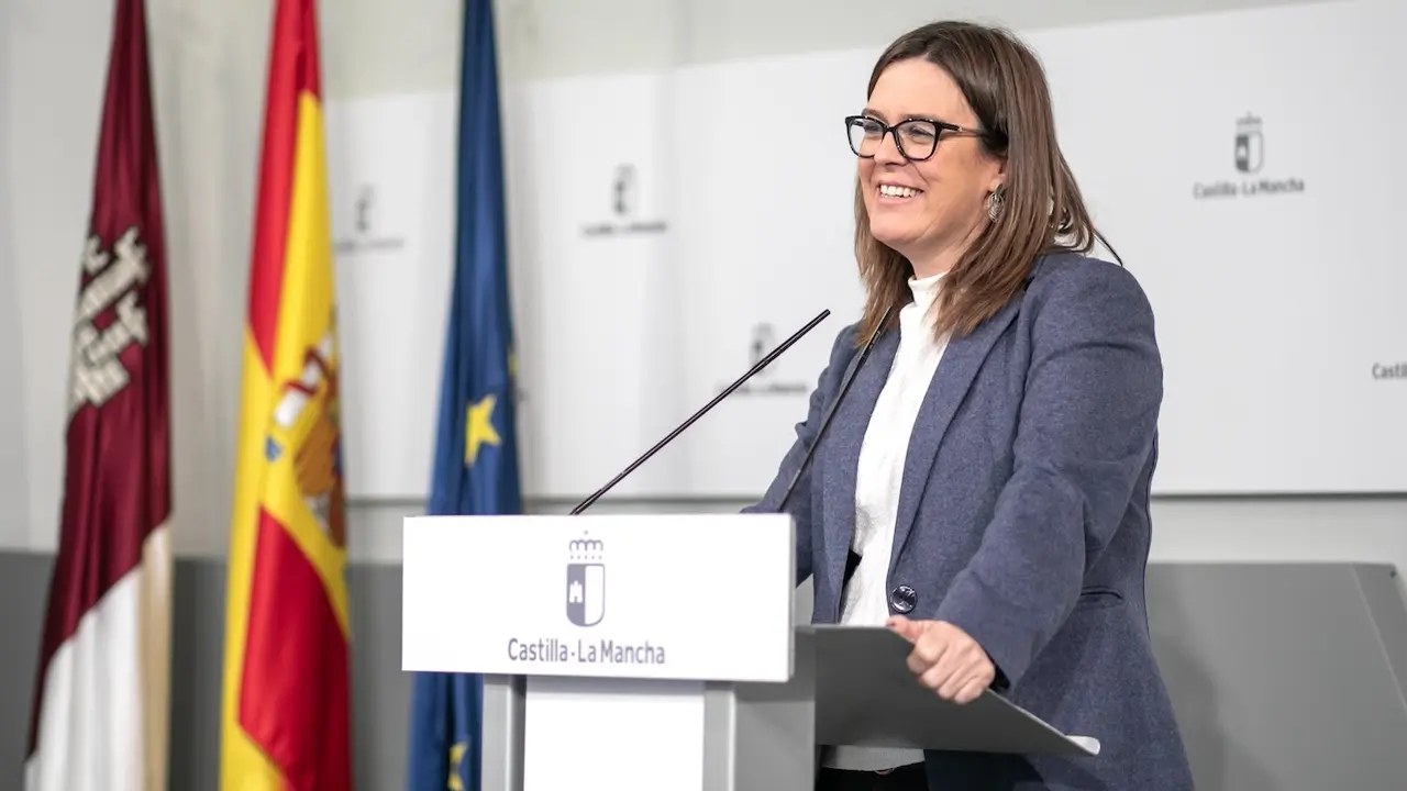 La consejera portavoz del Gobierno de Castilla-La Mancha, Esther Padilla, ha informado en rueda de prensa de los asuntos del Consejo de Gobierno