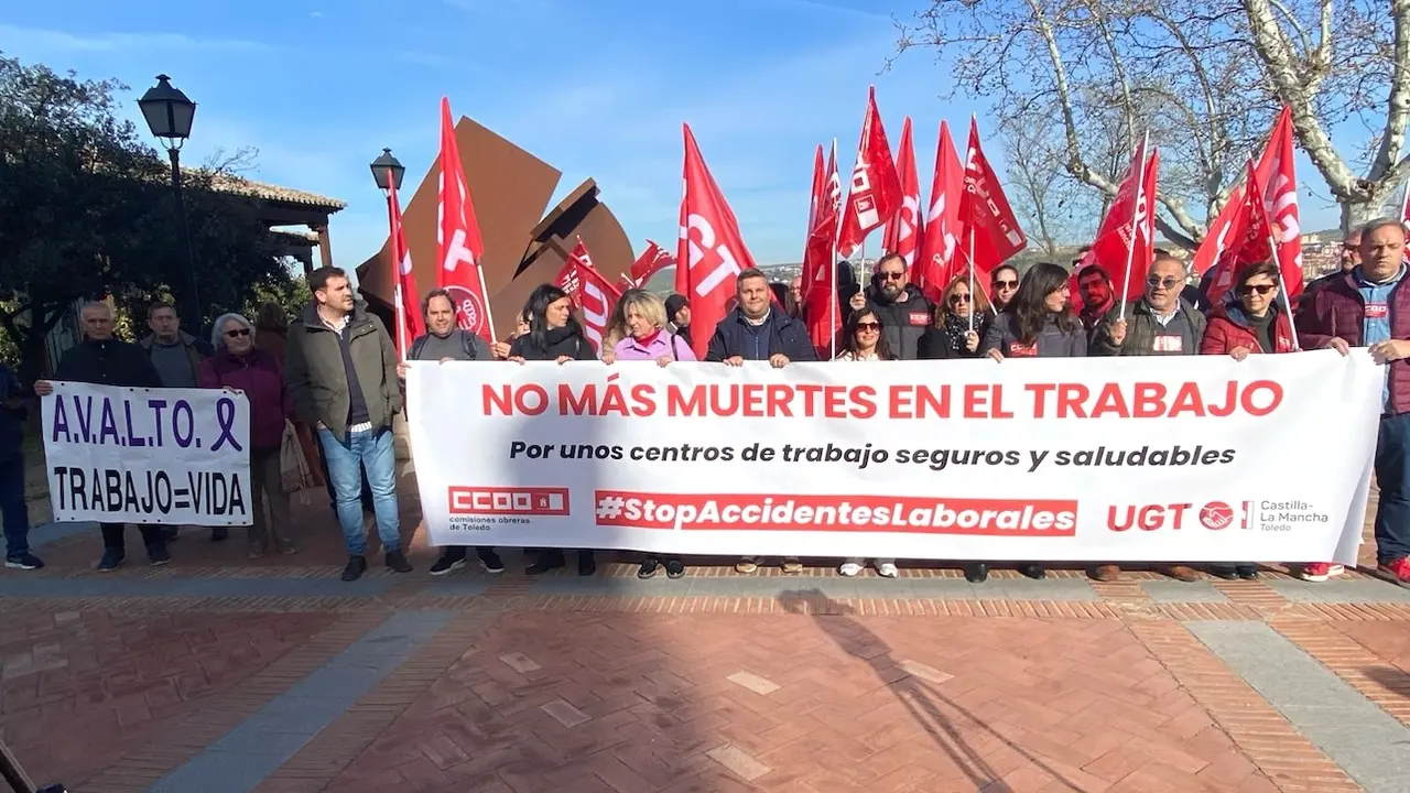 CCOO y UGT recuerdan a las víctimas de accidentes laborales y piden mayor prevención
