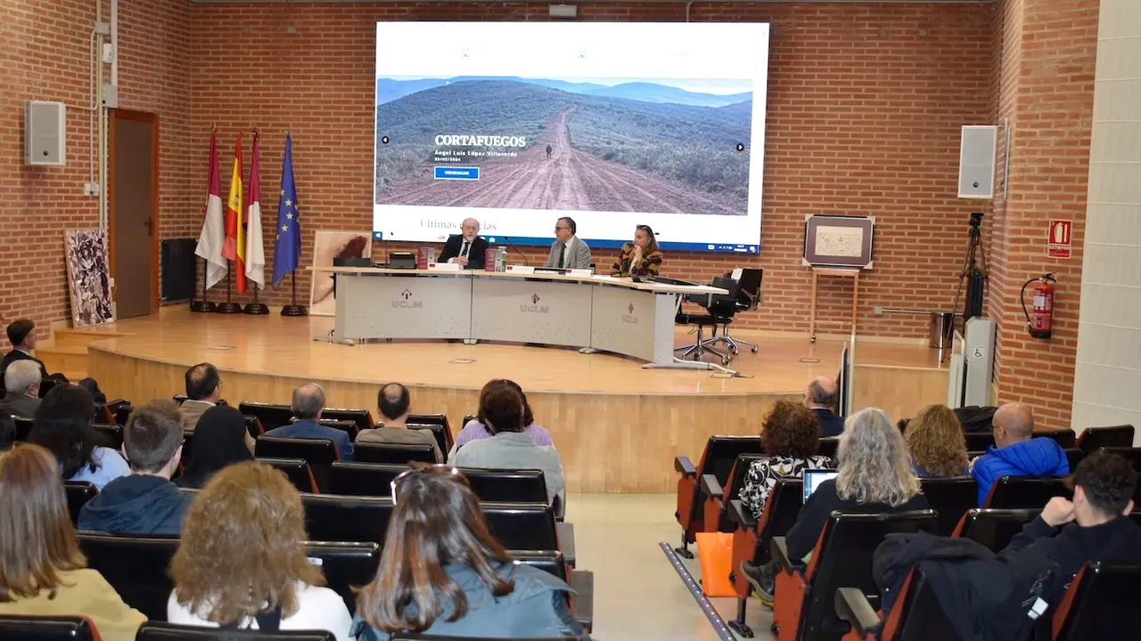 La UCLM acoge una jornada sobre la aportación del mercado de la uva a la economía