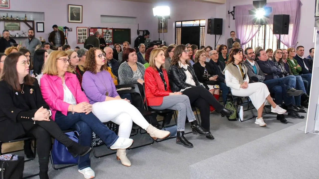 El PSOE de Castilla-La Mancha ha celebrado en Consuegra (Toledo) su I Escuela Feminista `Nuestra Fuerza rompe muros’