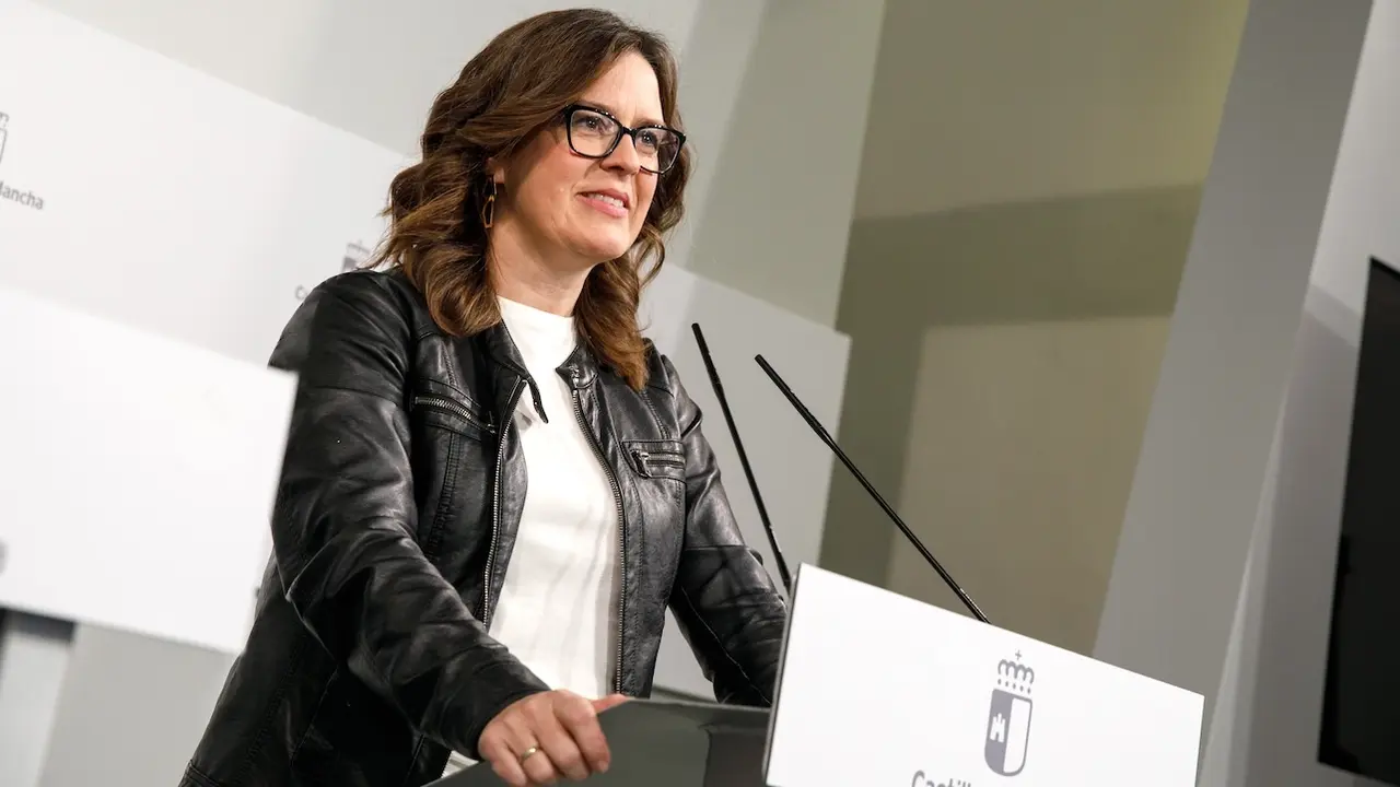 La consejera Portavoz del Gobierno de Castilla-La Mancha, Esther Padilla, ha informado en rueda de prensa de los asuntos del Consejo de Gobierno