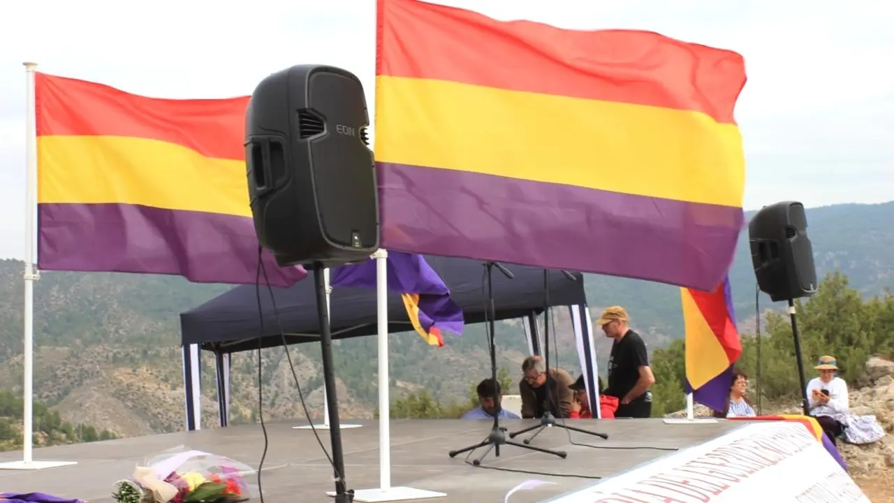 Charlas, presentaciones, homenajes y conciertos en la XIX Primavera Republicana, República