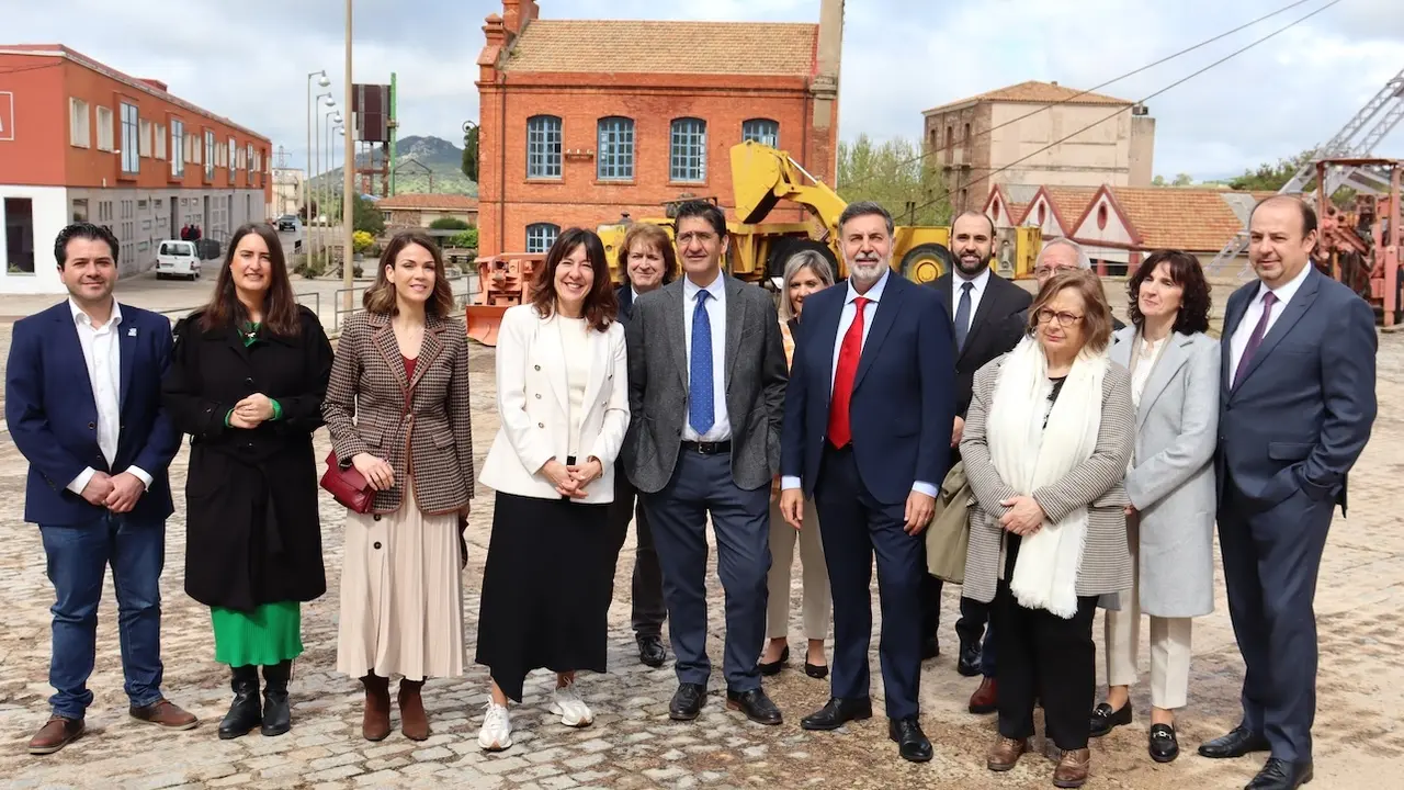 EL vicepresidente segundo del Gobierno de Castilla-La Mancha, José Manuel Caballero, realiza una visita institucional a la empresa pública Minas de Almadén y Arrayanes S.A.