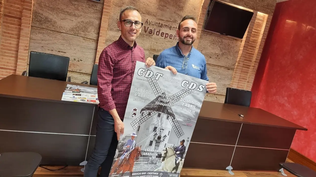 Un centenar de jinetes participan en Valdepeñas en los concursos de doma territorial y social
