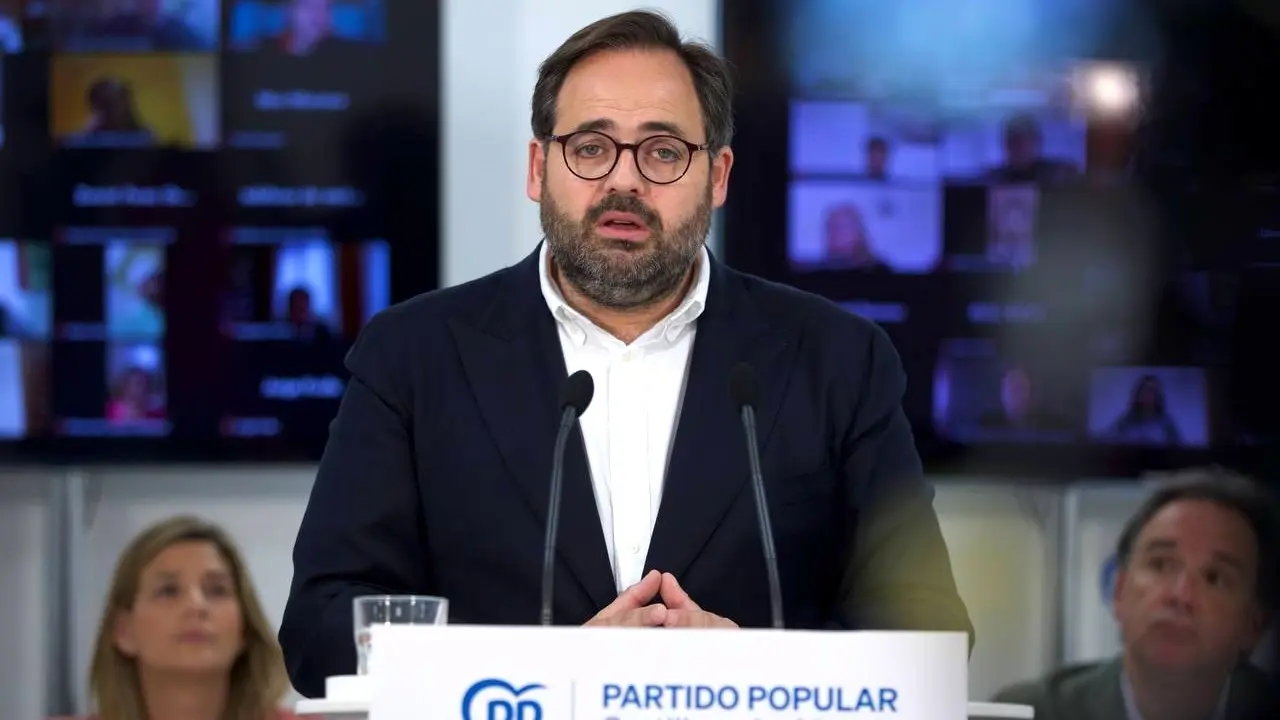 El presidente del PP de Castilla-La Mancha, Paco Núñez, durante su intervención en este sábado en el Comité de Dirección del partido celebrado en Toledo