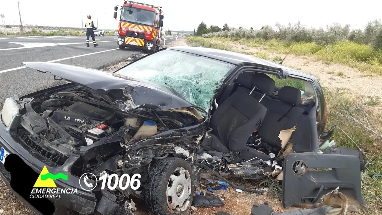 Cinco heridos, dos de ellos menores, tras la colisión de dos coches en Herencia (Ciudad Real)