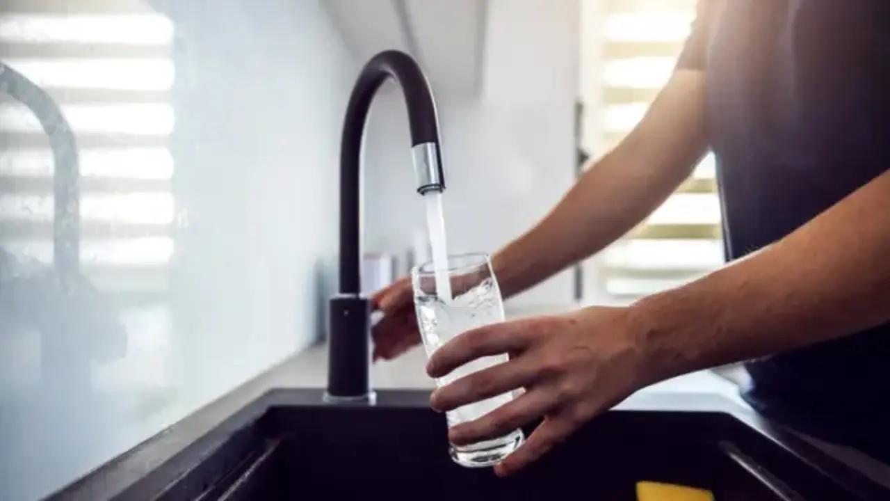 El agua de Valdepeñas y Santa Cruz de Mudela ya es apta para el consumo humano