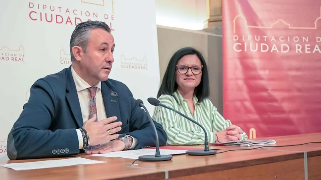 Adrián Fernández y Rocío Zarco han informado de los asuntos de la Junta de Gobierno de la Diputación de Ciudad Real
