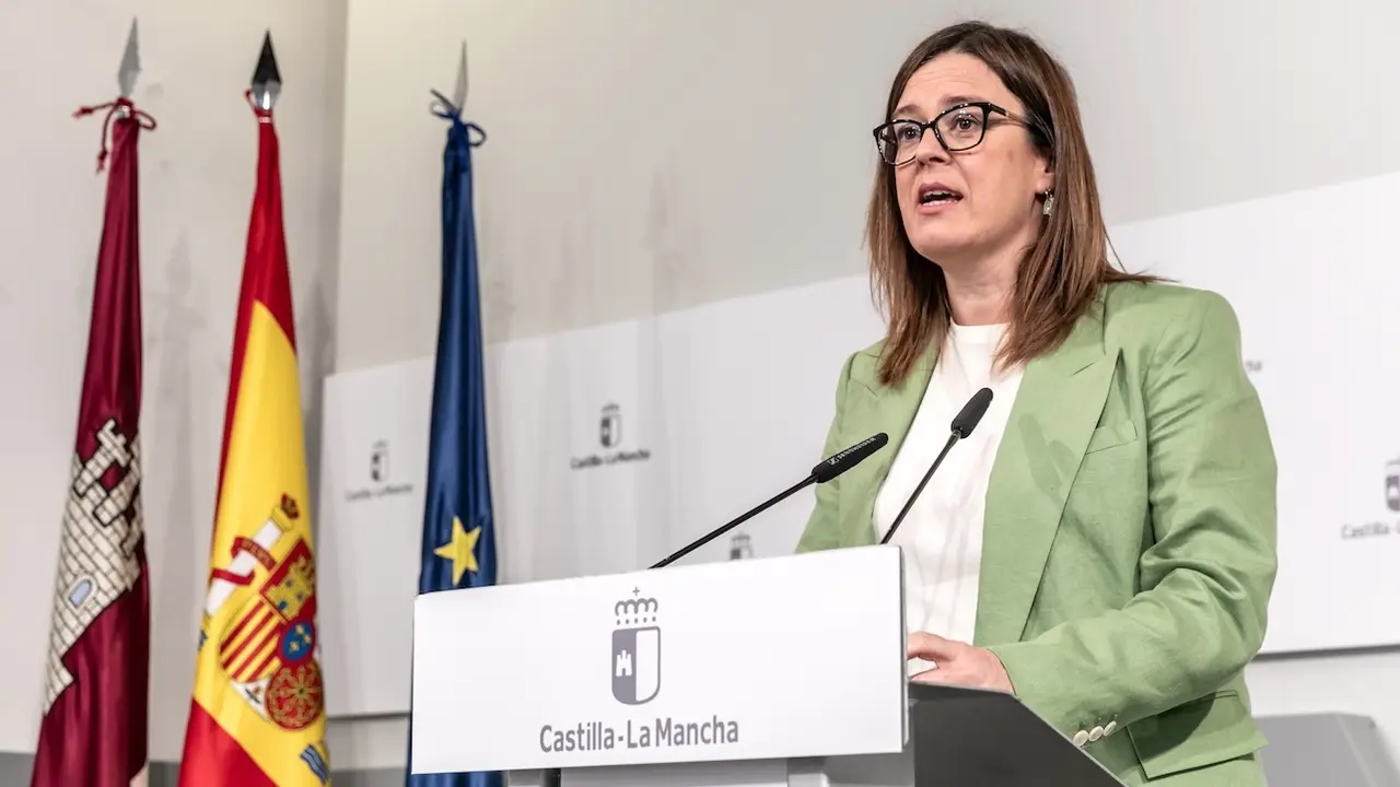 La consejera portavoz del Gobierno de Castilla-La Mancha, Esther Padilla, ha informado en rueda de prensa de los asuntos del Consejo de Gobierno