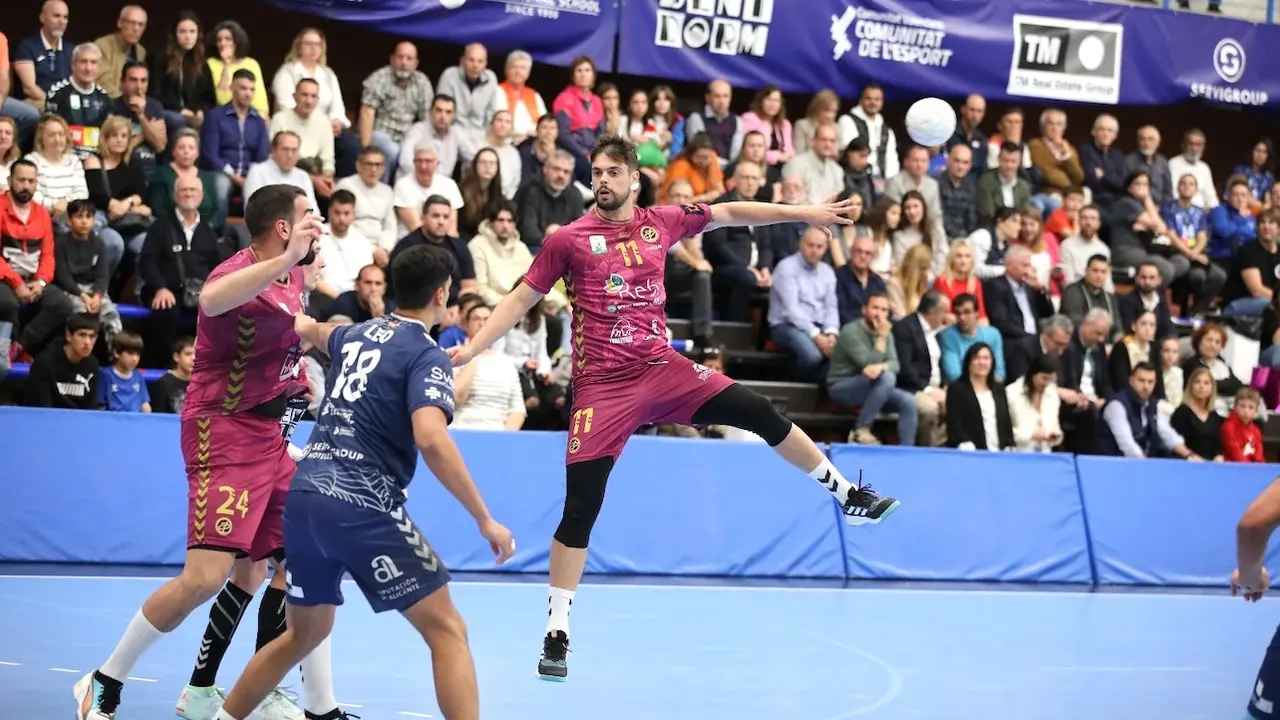 El Rebi Cuenca asalta Benidorm y logra clasificarse para la fase final (30-32) - Fotografía: Edwin van 't Hek