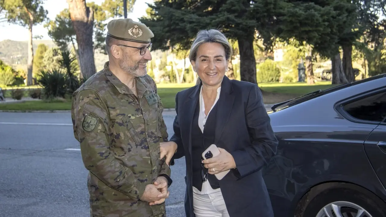 La Delegación del Gobierno ofrece una jornada informativa sobre Administración electrónica en la Academia de Infantería