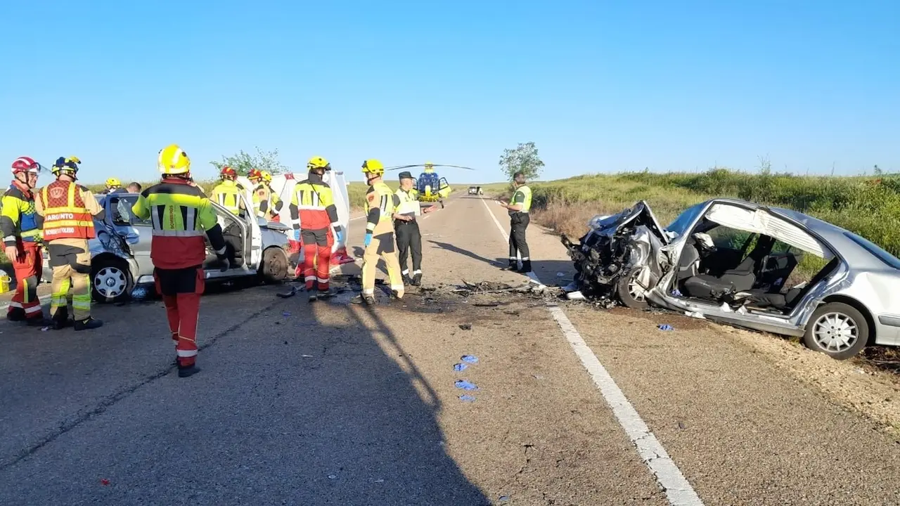 Un fallecido y dos heridos en una colisión entre dos turismos en Villasequilla (Toledo)