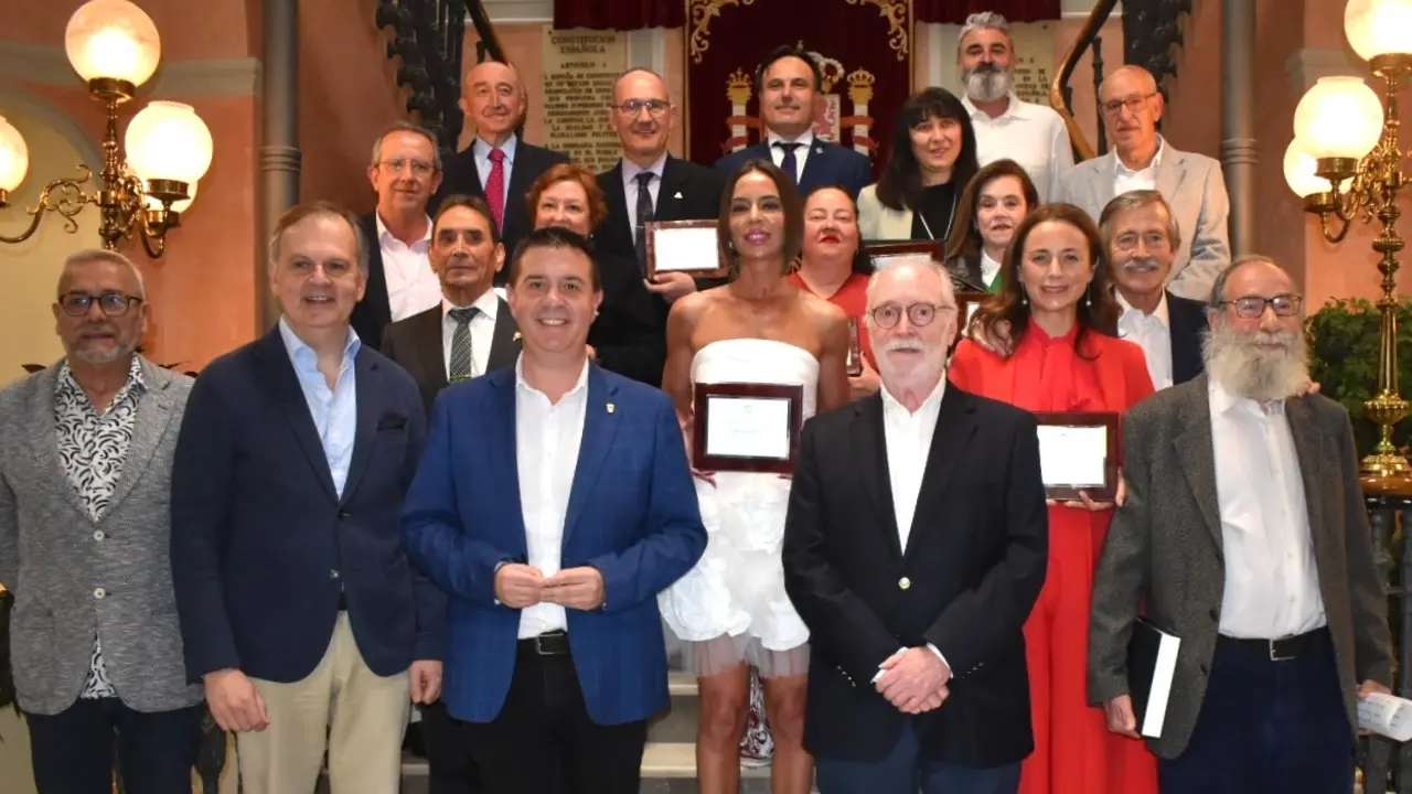 Entregados los premios 'Albacetenses Distinguidos' y 'Albacete Siempre'