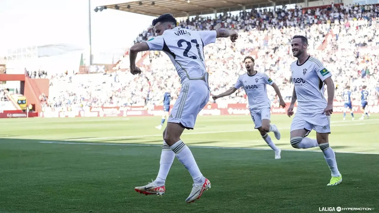 Un gol de Quiles de penalti da aire al Albacete en su lucha por la permanencia (1-0)
