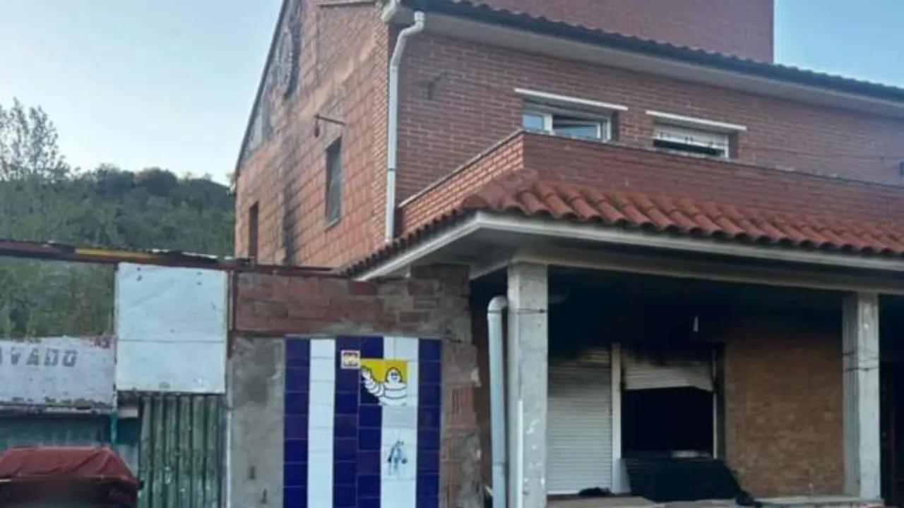 Mueren un menor de 14 años y su padre atrapados en el incendio de su vivienda
