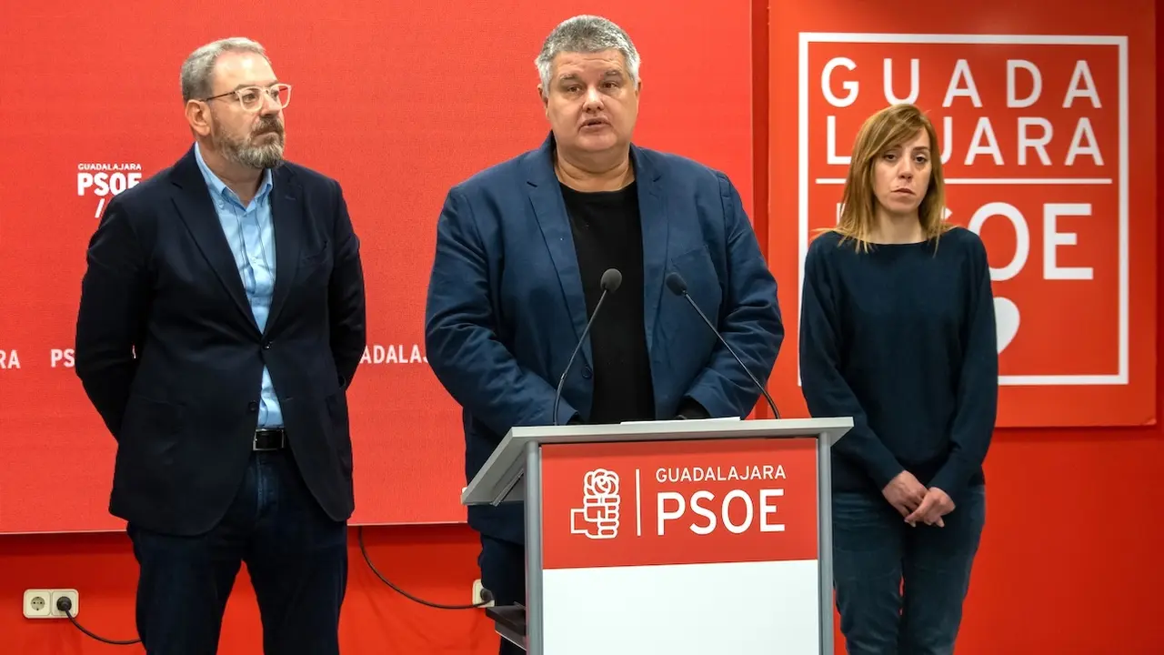 Rueda de prensa del alcalde de Matarrubia (Guadalajara), Jacinto Lobo