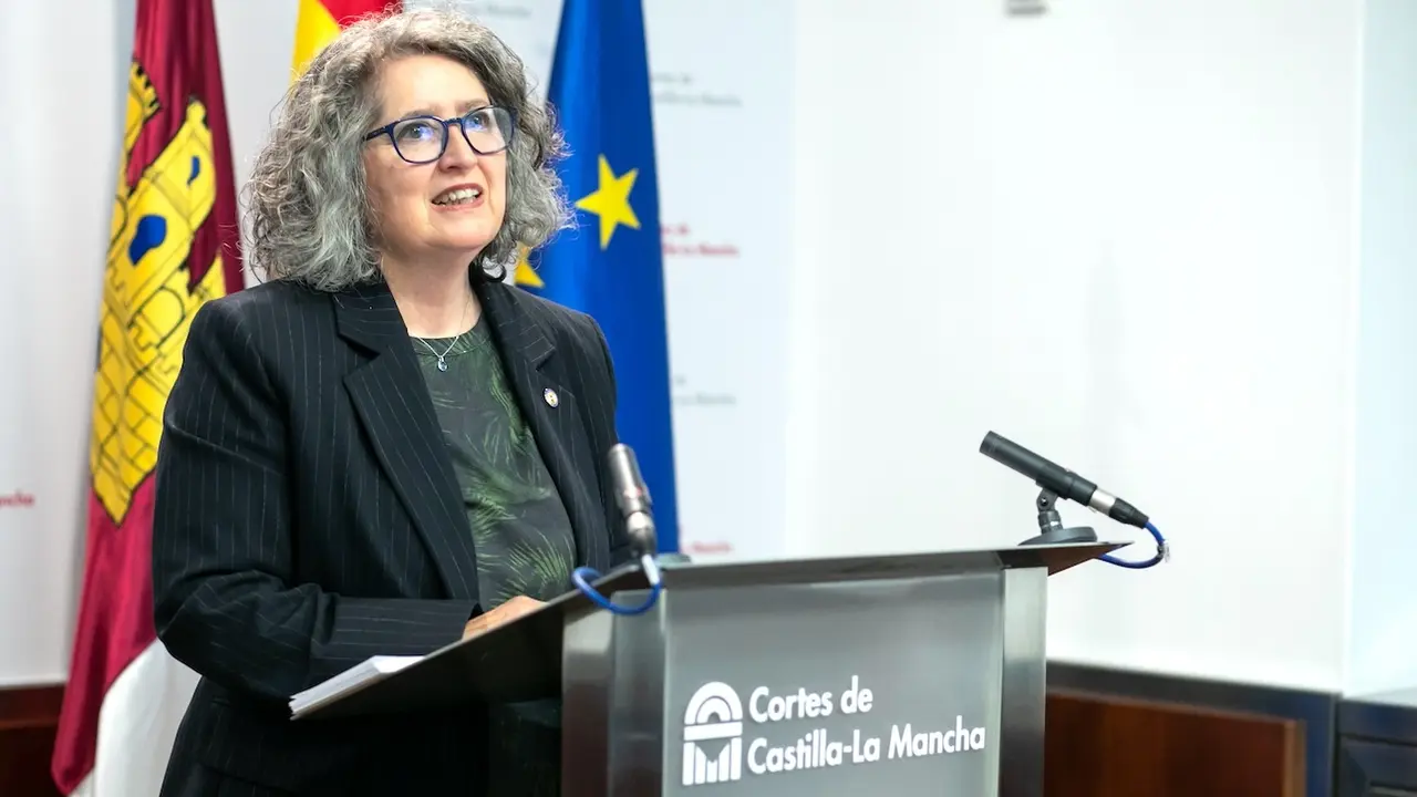 La consejera de Desarrollo Sostenible, Mercedes Gómez, informa sobre el debate en las Cortes de Castilla-La Mancha acerca de las normas reguladoras del Trasvase por el acueducto Tajo-Segura