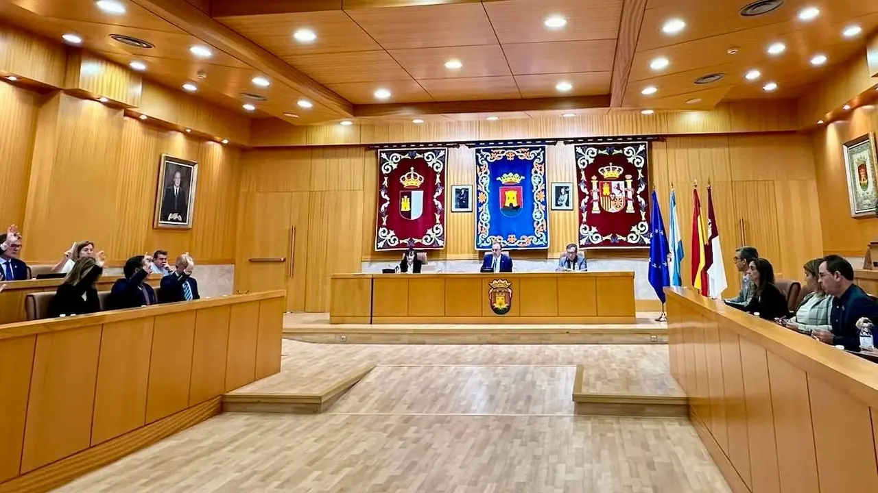 En la imagen de archivo un instante del Pleno del Ayuntamiento de Talavera de la Reina (Toledo)