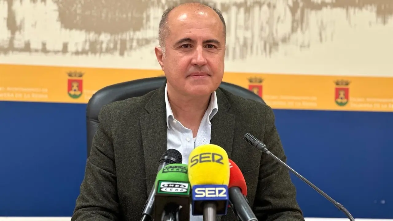 El portavoz del equipo de Gobierno del Ayuntamiento de Talavera de la Reina, Jesús García Barroso, ha informado de los asuntos de la Junta de Gobierno Local