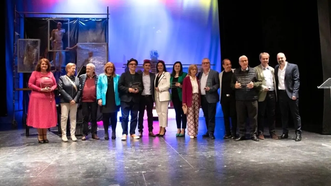 El director de cine Pablo Berger, entre los galardonados en los Premios Paca de Cultura